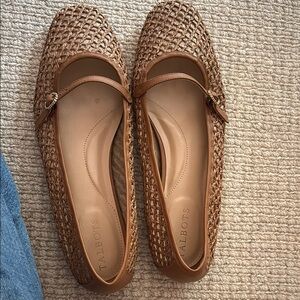 Women’s Talbots adorable flats